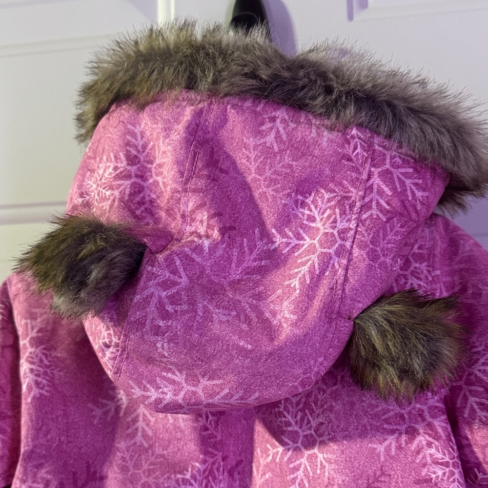 OshKosh Baby Girl 1-Piece Taslan Snowflake Print Snowsuit - pink - Picture 11 of 16